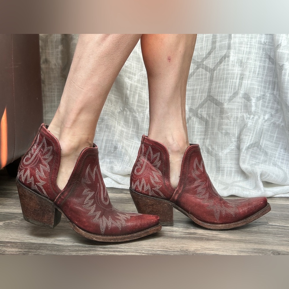 Ariat Dixon Bootie